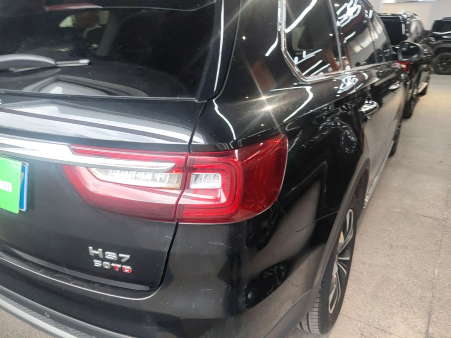 Hongqi HS7 2022 3.0T Automatic All-Wheel Drive ZhiLian Flagship Edition Five Seats — снимка 9