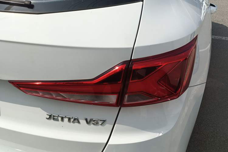 Used Jetta VS7 2023 280TSI Automatic Trend Edition Right Rear Taillight