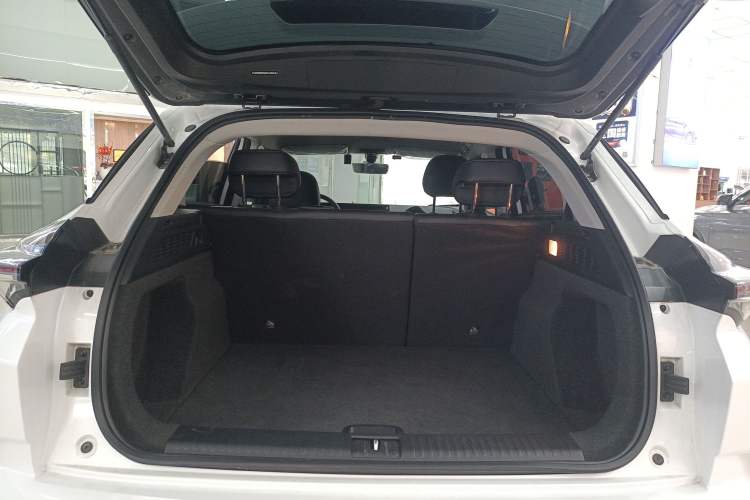 Used NETA U 2023 NETA U-Ⅱ Challenge Edition 400 U Show – Lithium Iron Phosphate