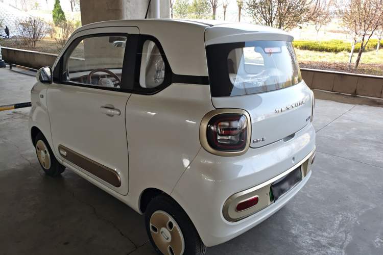 Used Bestune Pony 2025 222km Range Agile Horse
