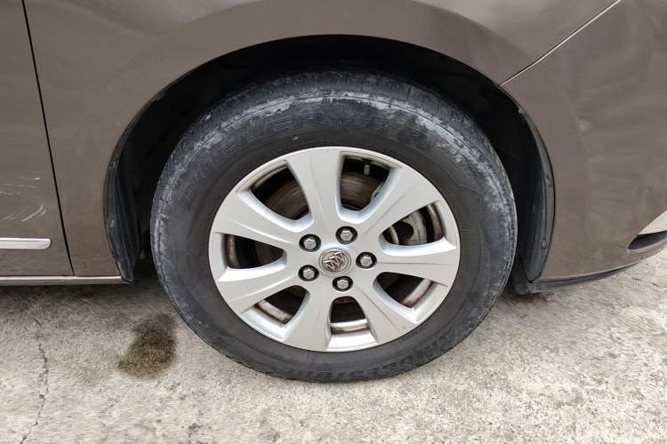 Used Buick GL8 2014 3.0L GT Luxury Business Haoya Edition
