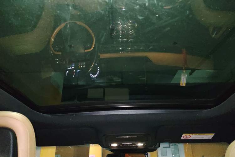 Used Lincoln Corsair 2021 2.0T Two-Wheel-Drive Luxury Edition