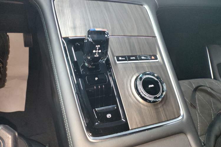 Used Geely Auto Monjaro L 2025 Dongfang Yao 2.0TD Automatic All-Wheel-Drive Wangyue Edition