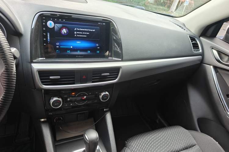 Used Mazda CX-5 2015 2.0L Automatic Two-Wheel Drive Urban Version