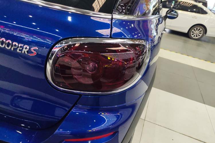 Used MINI Paceman 2013 1.6T COOPER S ALL4 Right Rear Taillight