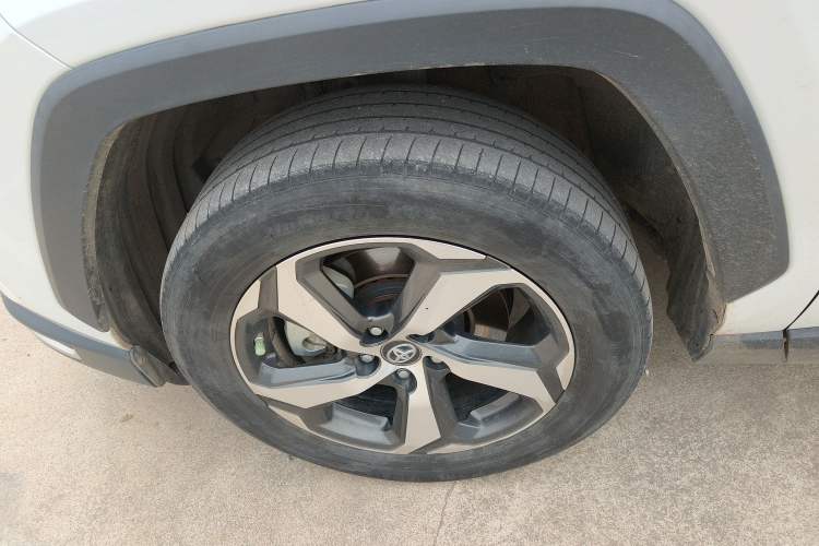 Used Toyota RAV4 Rongfang Plug-in Hybrid 2021 2.5L Two-Wheel Drive Elite Pro Exterior 4