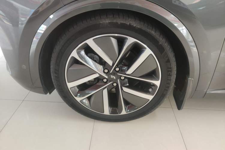 Used Li Auto L9 2022 Max model
