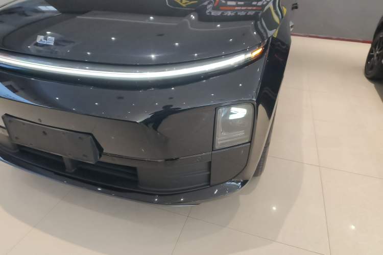 Used Li Auto L6 2024 Pro Model
