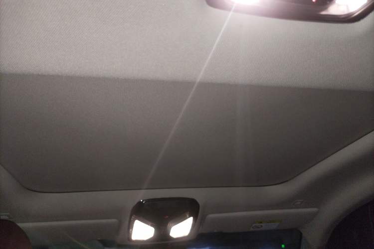 Used BMW 4 Series 2023 425i M Sport Package Headliner