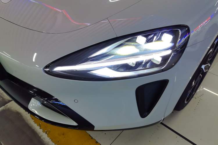 Used Xiaomi Auto SU7 2024 Rear-Drive Ultra-Long Range Advanced Pro-Level Intelligent Driving Version
