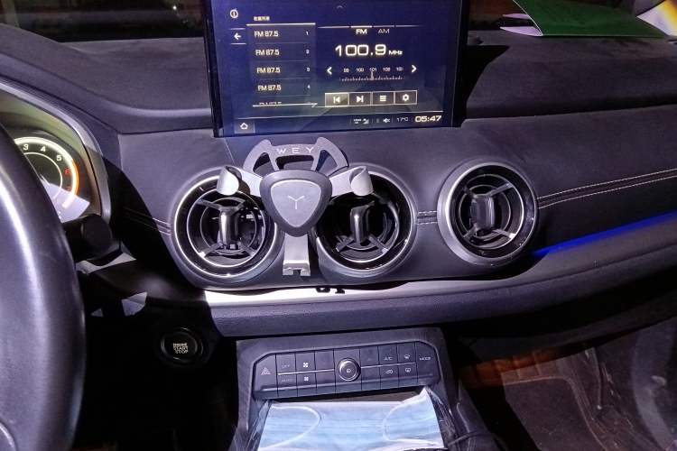 Used Wey VV6 2018 2.0T Four-Wheel Drive Flagship Version China V Standard
