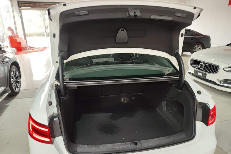 Used Audi A4L 2018 30th Anniversary Edition 40 TFSI Trendy Model