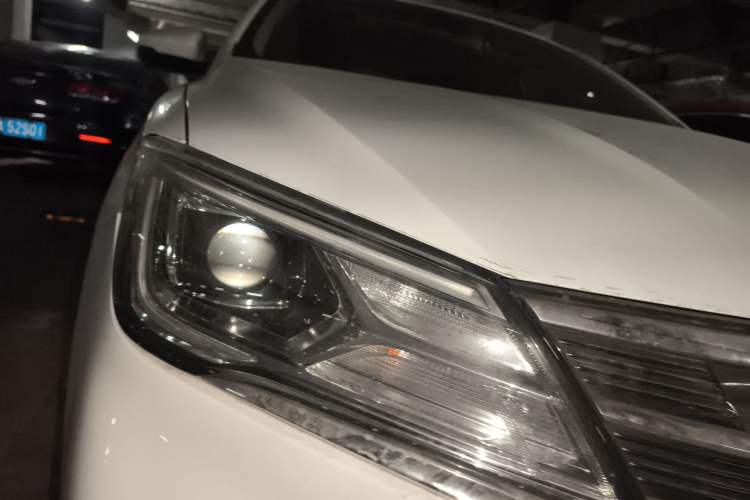 Used Roewe i5 2020 1.5L Automatic 4G Connect Luxury Flagship Edition
