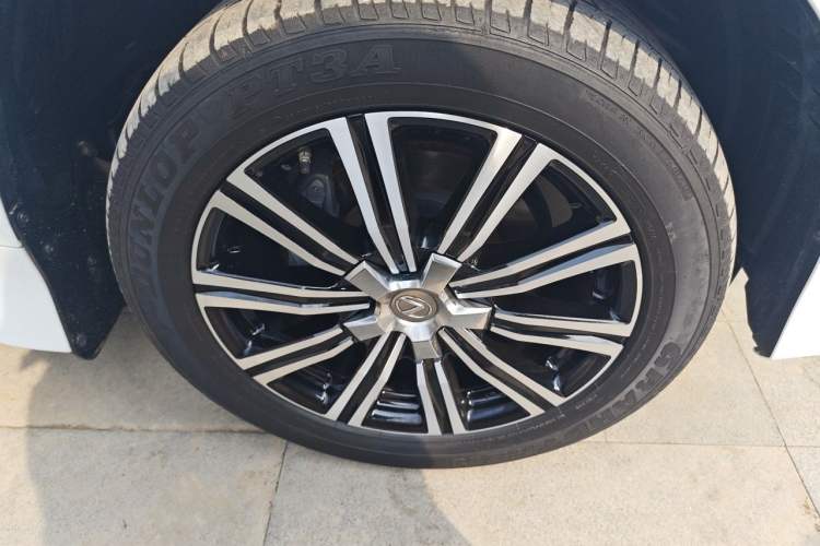 Used Lexus LX 2017 570 Prestige Luxury Edition
