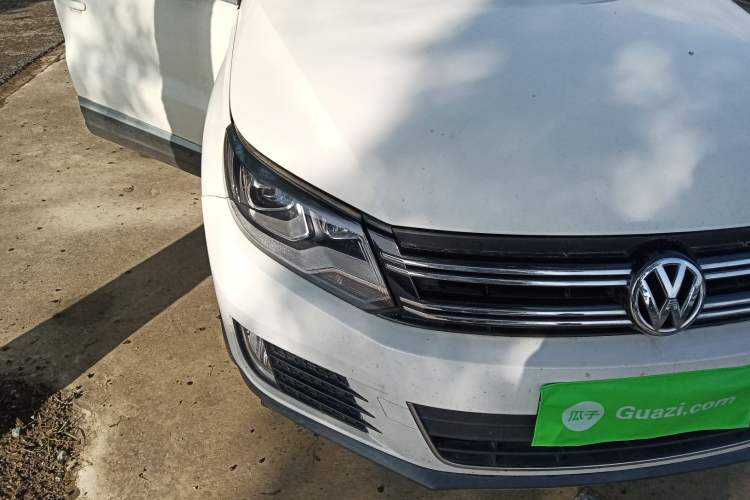 Used Volkswagen Tiguan L 2015 1.8TSI Automatic Two-Wheel Drive Luxury Model
