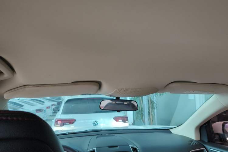 Used Ford Edge 2016 EcoBoost 245 Two-Wheel-Drive Titanium 5-Seater