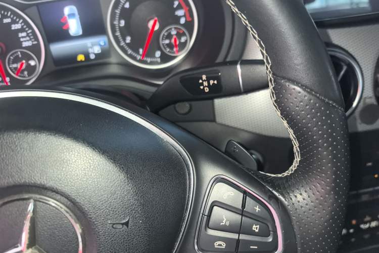 Used Mercedes-Benz B-Class 2017 B 200 Fashion Model
