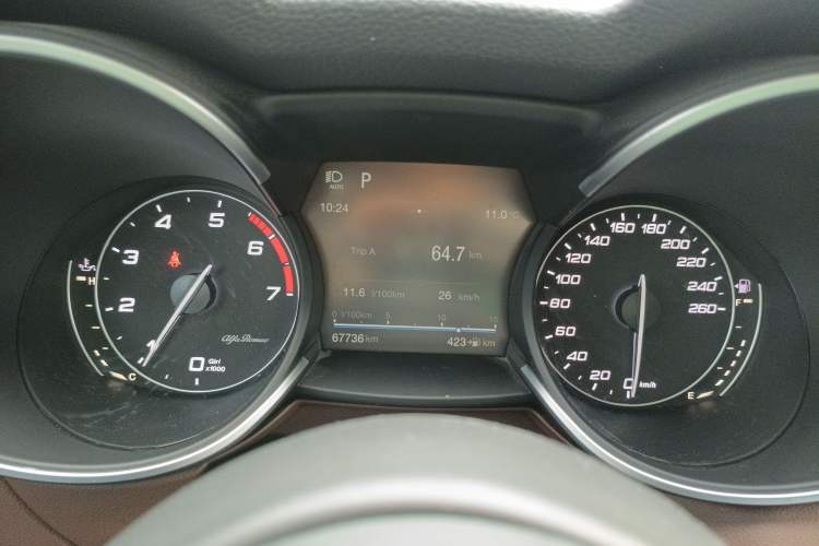 Used Alfa Romeo Stelvio 2017 2.0T 200HP Luxury Edition