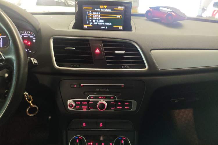 Used Audi Q3 2016 30 TFSI Standard Model
