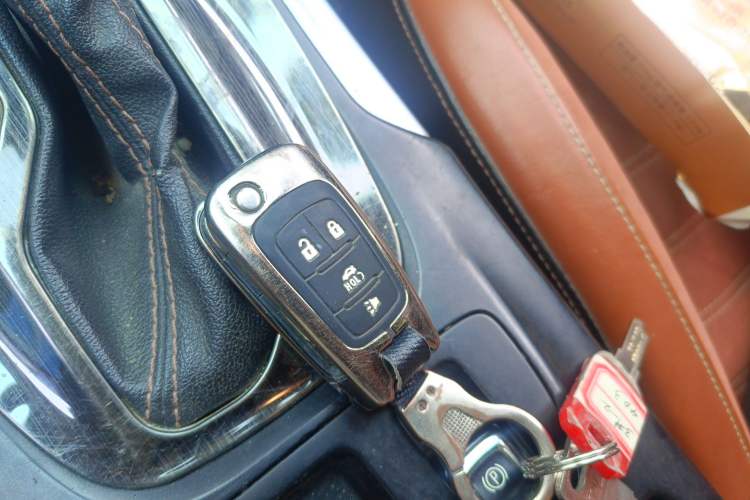 Used Buick Regal 2015 1.6T Elite Tech Model Vehicle Key