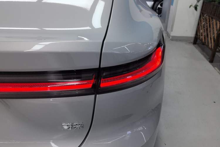 Used Nio ET7 2024 75 kWh Executive Signature Edition
