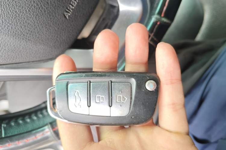 Used Geely Auto Vision X3 2017 1.5L Manual Luxury Model
