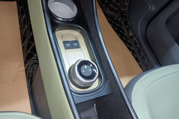 Used Geely Galaxy Panda 2024 200km Panda Rider
