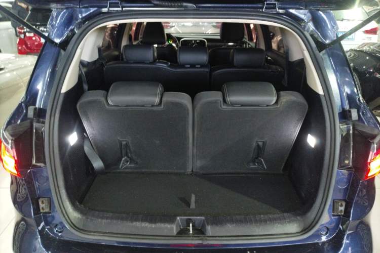 Used BYD Song MAX 2017 1.5T Automatic Smart Connect Luxury 7-Seater