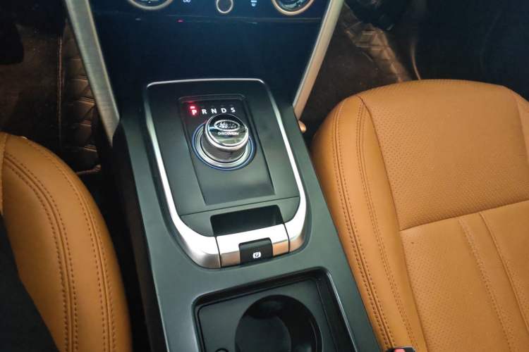 Used Land Rover Discovery Sport 2016 2.0T SE Gear Lever