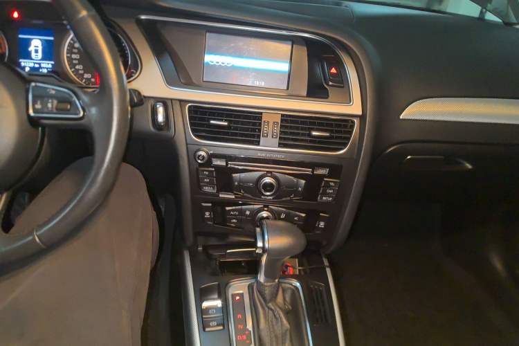 Used Audi A4L 2013 35 TFSI Automatic Standard Model