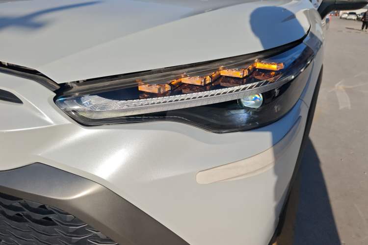 Used Toyota FRONTLANDER 2023 2.0L CVT Luxury Edition
