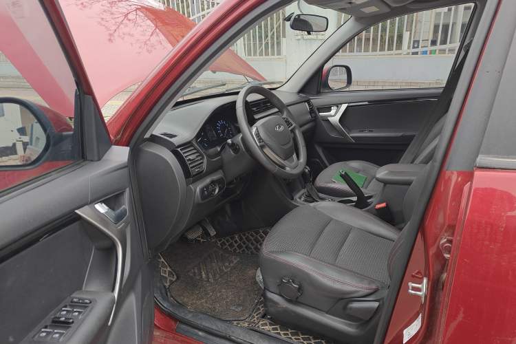 Used Chery Tiggo 3 2016 1.6L CVT ZhiShang Edition
