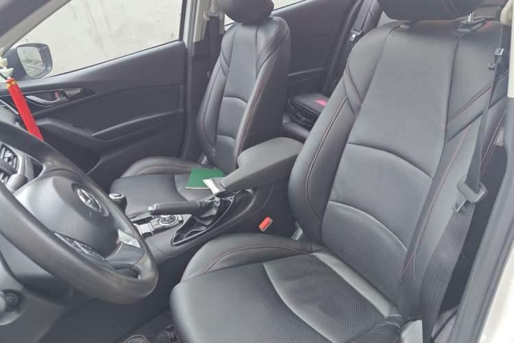 Used Mazda 3 Axela 2016 Sedan 1.5L Manual Luxury Model Left Front Seat