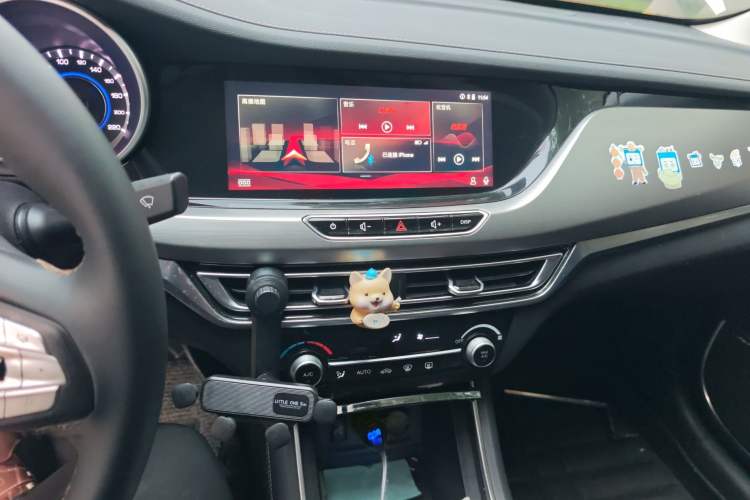 Used CHANGAN Eado 2019 High-Energy Edition 1.6L GDI Manual Pioneer Model China VI Standard Audio And AC Panel