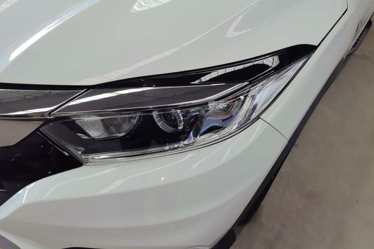 Used Honda Vezel 2020 1.5L CVT Pioneer Edition