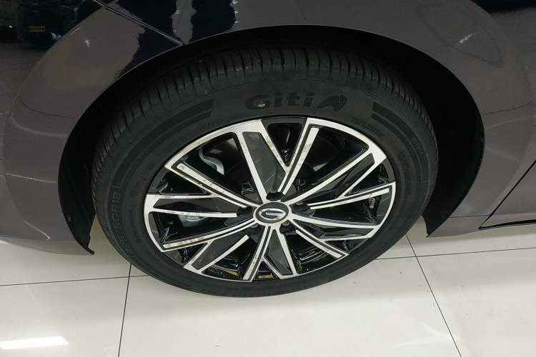 Used GAC Trumpchi E8 New Energy 2024 150km MAX Exterior 4