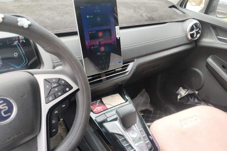 Used BYD Yuan New Energy 2019 EV535 High-Energy Leading Edition
