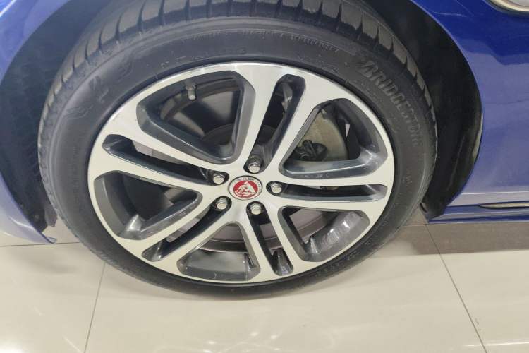 Used Jaguar XEL 2020 2.0T 200 PS R-DYNAMIC S Advanced Sport Edition
