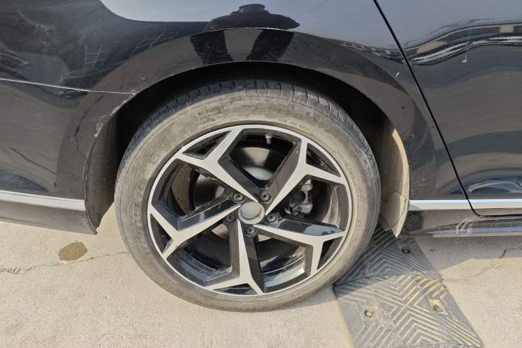 Used Volkswagen Magotan 2023 2 Million Units Commemorative Edition 330TSI DSG Luxury Version