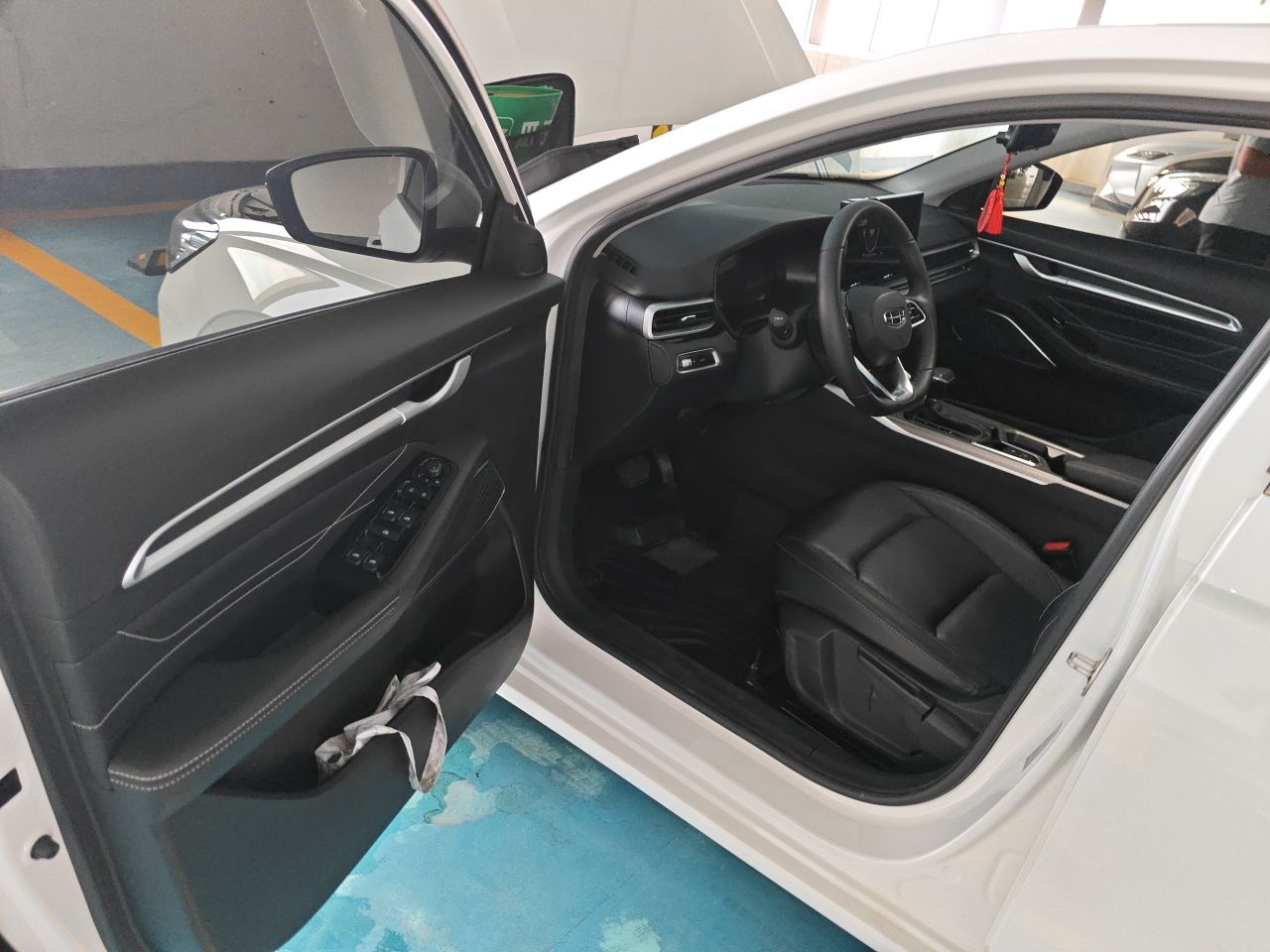 Geely Auto Emgrand 2023 4th Generation Champion Edition 1.5L CVT Prestige Model — снимка 13