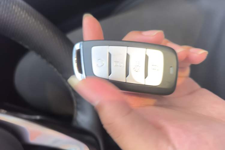 Used CHANGAN CS85 COUPE 2019 2.0T Automatic Version China V Standard Vehicle Key