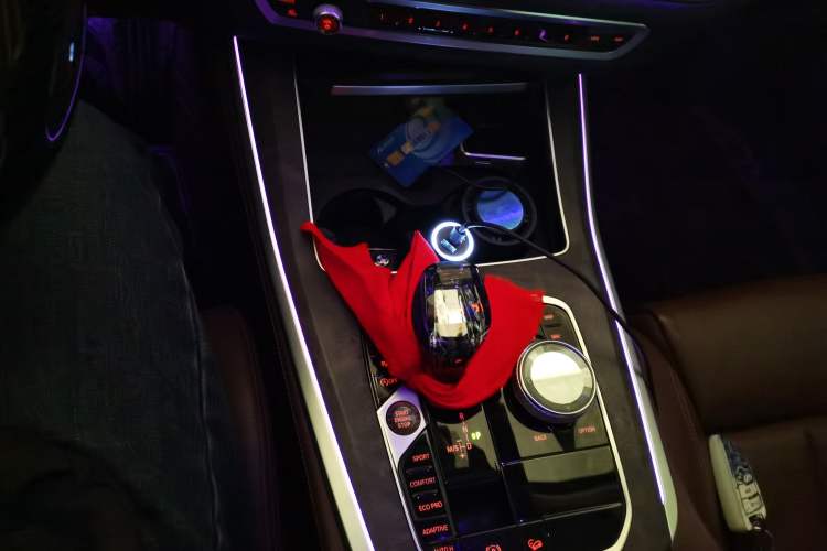 Used BMW X5 2019 xDrive40i Luxury Model with M Sport Package
