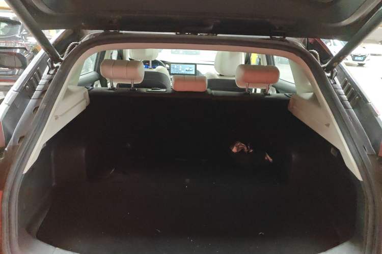 Used Chery New Energy eQ7 2023 512 km Max Trunk