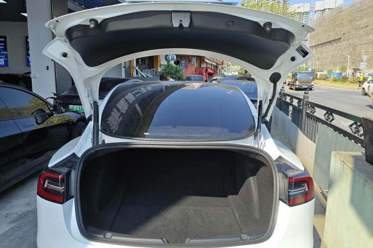 Used Tesla Model 3 2022 Rear-Wheel-Drive Version