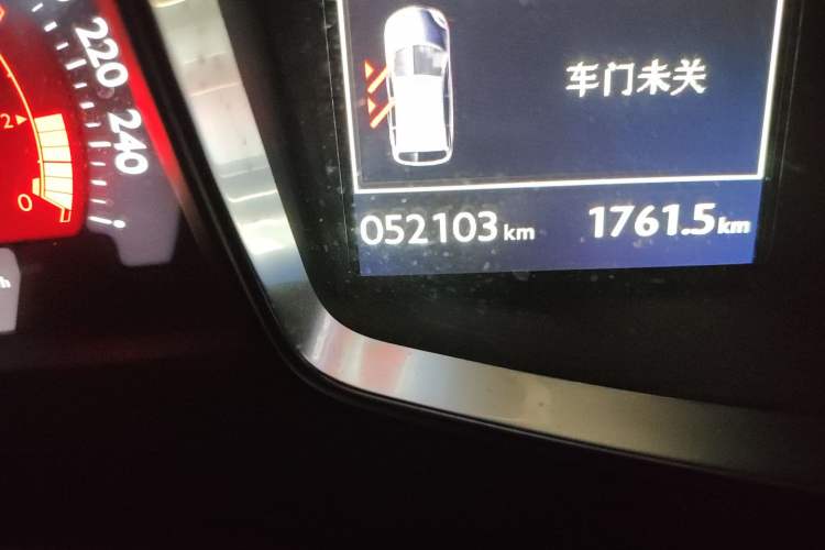 Used DS 5 2013 1.6T Luxury Edition THP160