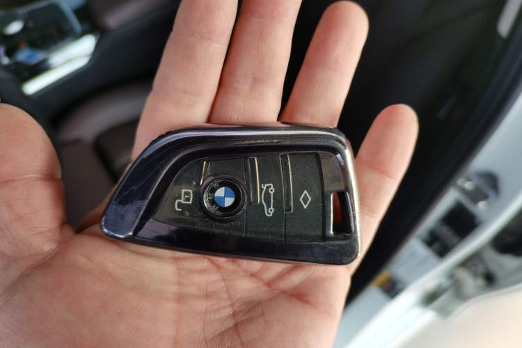 Used BMW i3 2024 eDrive 35 L
