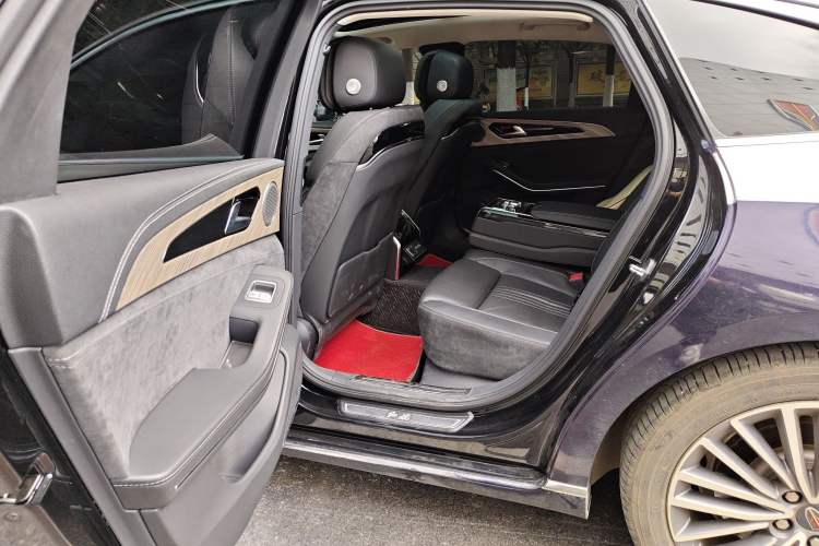 Used Hongqi H9 2020 Revised Version 2.0T Smart Connect Flagship Edition