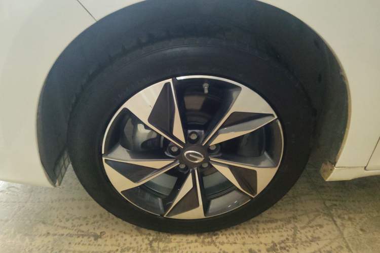 Used GAC Trumpchi M6 2021 PRO 270T DCT Luxury Edition Left Front Wheel Hub