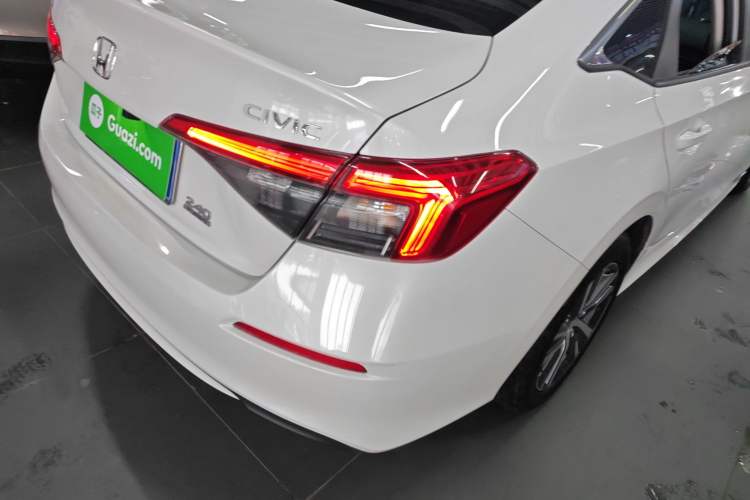 Used Honda Civic 2023 240TURBO CVT Dynamic · Center Stage Special Edition
