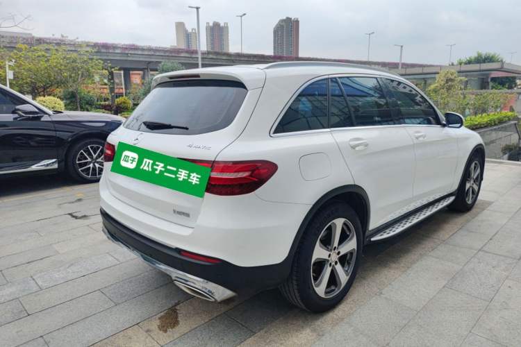 Used Mercedes-Benz GLC 2016 GLC 300 4MATIC Dynamic Model
